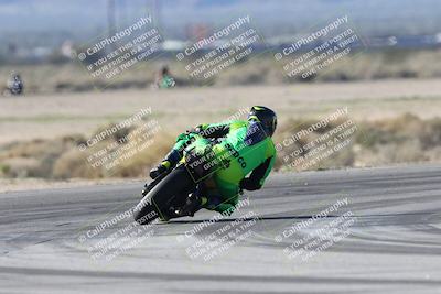 media/Jan-15-2026-Racers Edge (Thu) [[dfebeb70ab]]/3-B Group/Session 4 (Turn 5)/